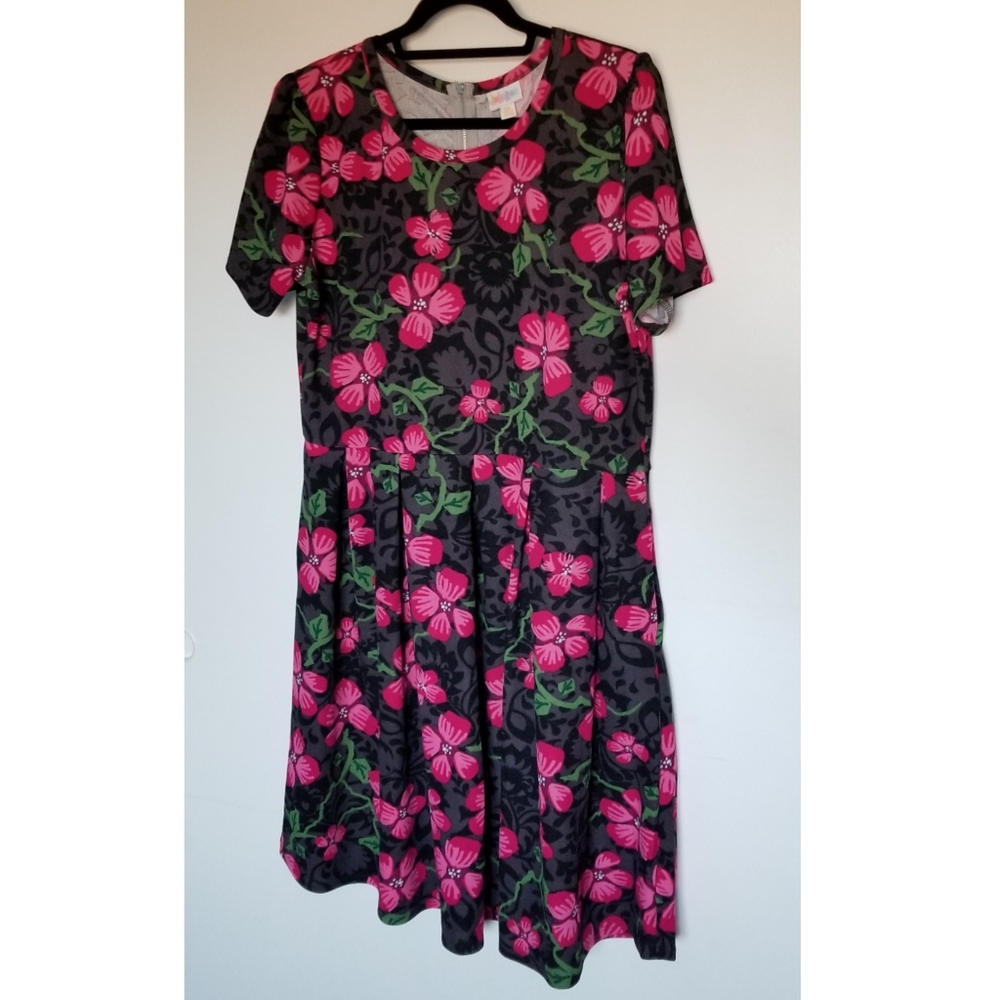 COPY - Lularoe Amelia 3x